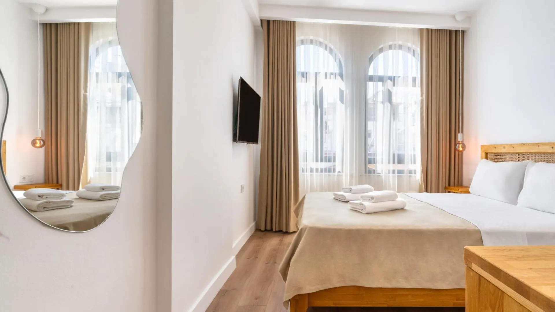 Audo Local Hotel Antalya 0*,